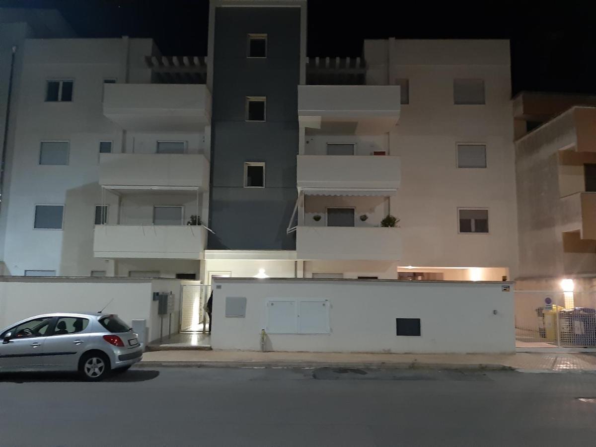Ferienwohnung Al 50 Mq Lecce Exterior foto
