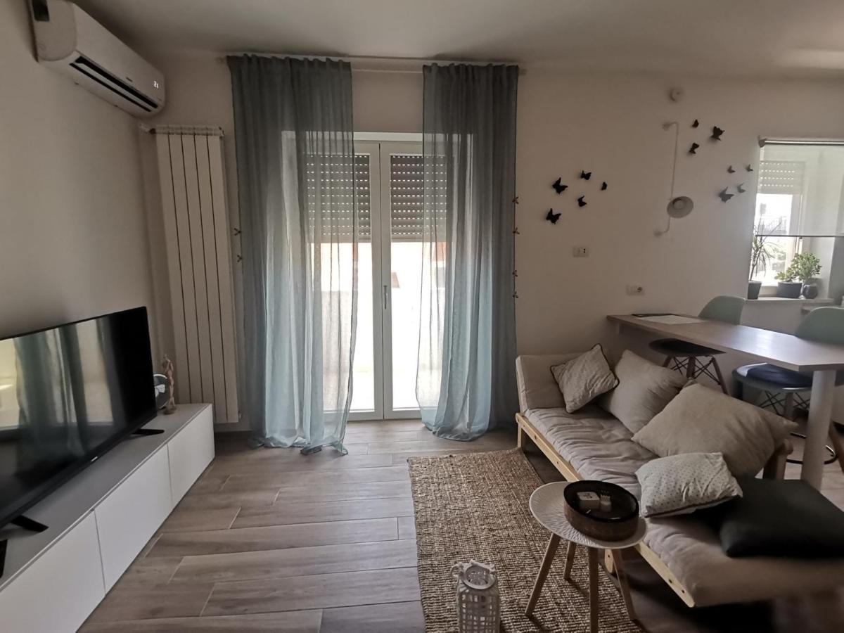Ferienwohnung Al 50 Mq Lecce Exterior foto