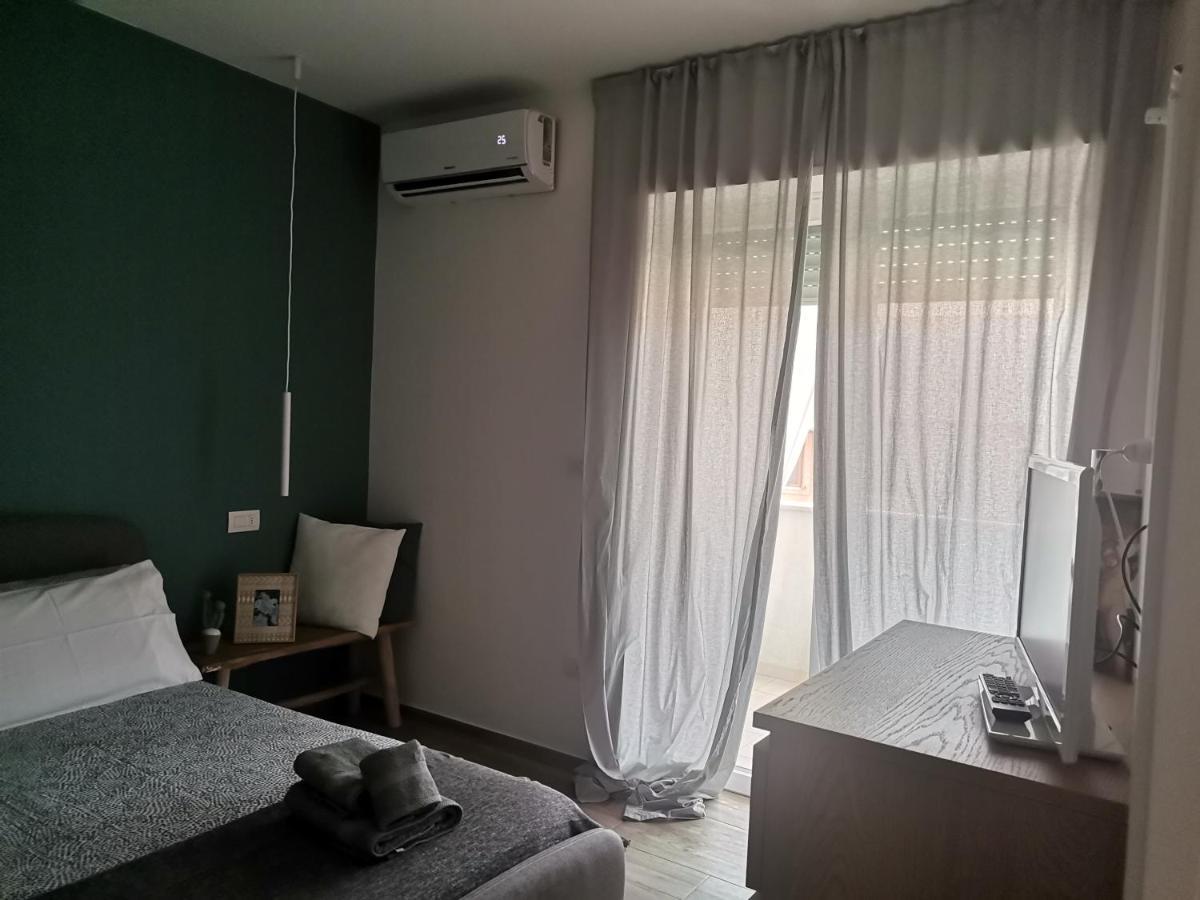 Ferienwohnung Al 50 Mq Lecce Exterior foto